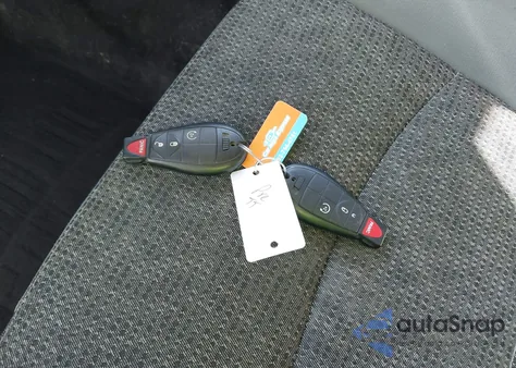 2019 Ram 1500 Classic Slt 4X4 5'7 Box from USA, damaged, VIN 1C6RR7LT9KS645174